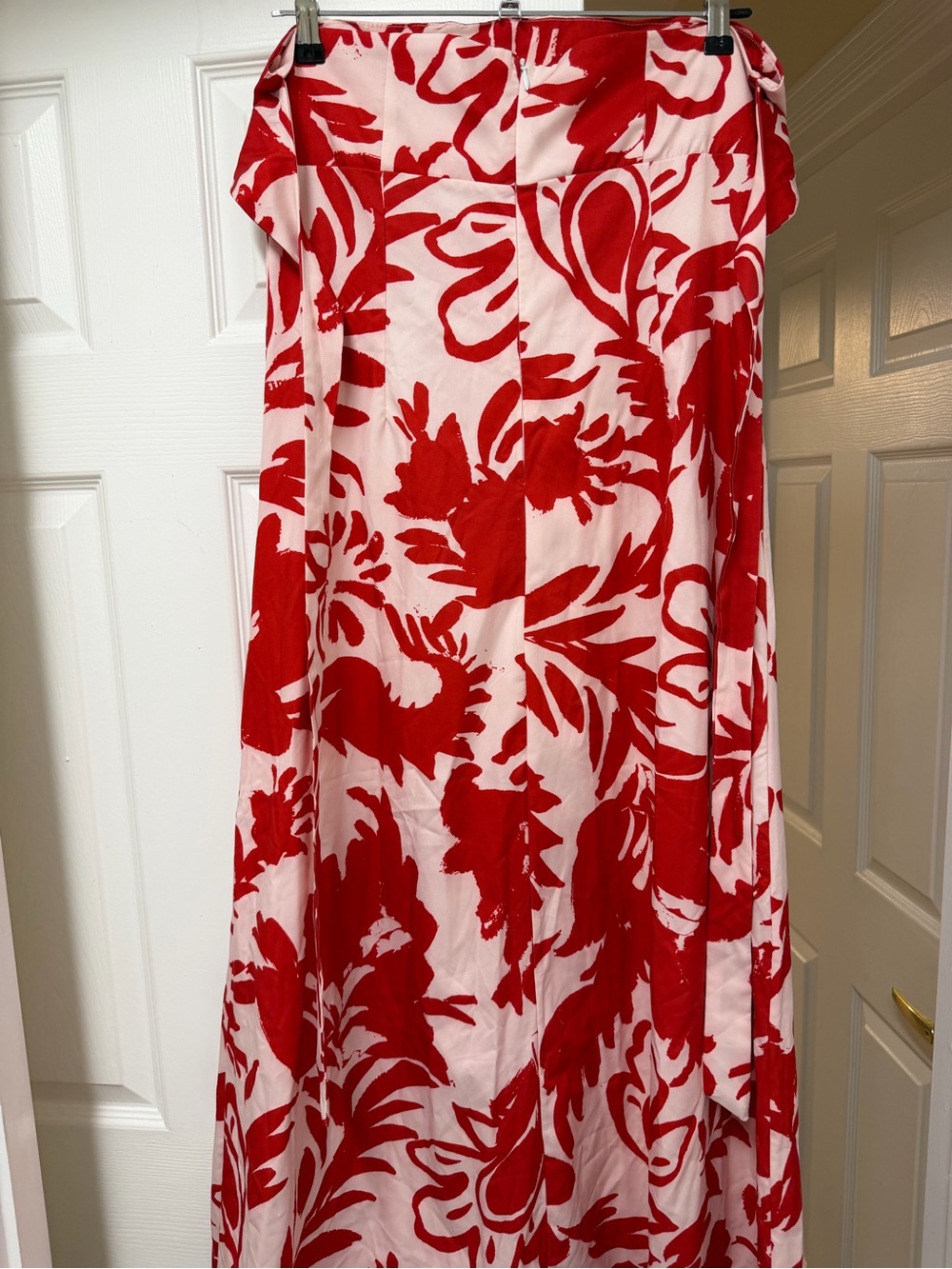 NWT Zara Printed Halter Midi Dress Red Tropical Floral Size L - Picture 9 of 15